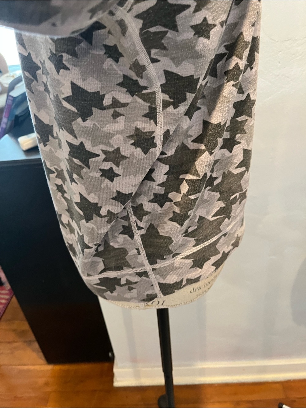 Monrow Top Size M - Picture 4 of 10